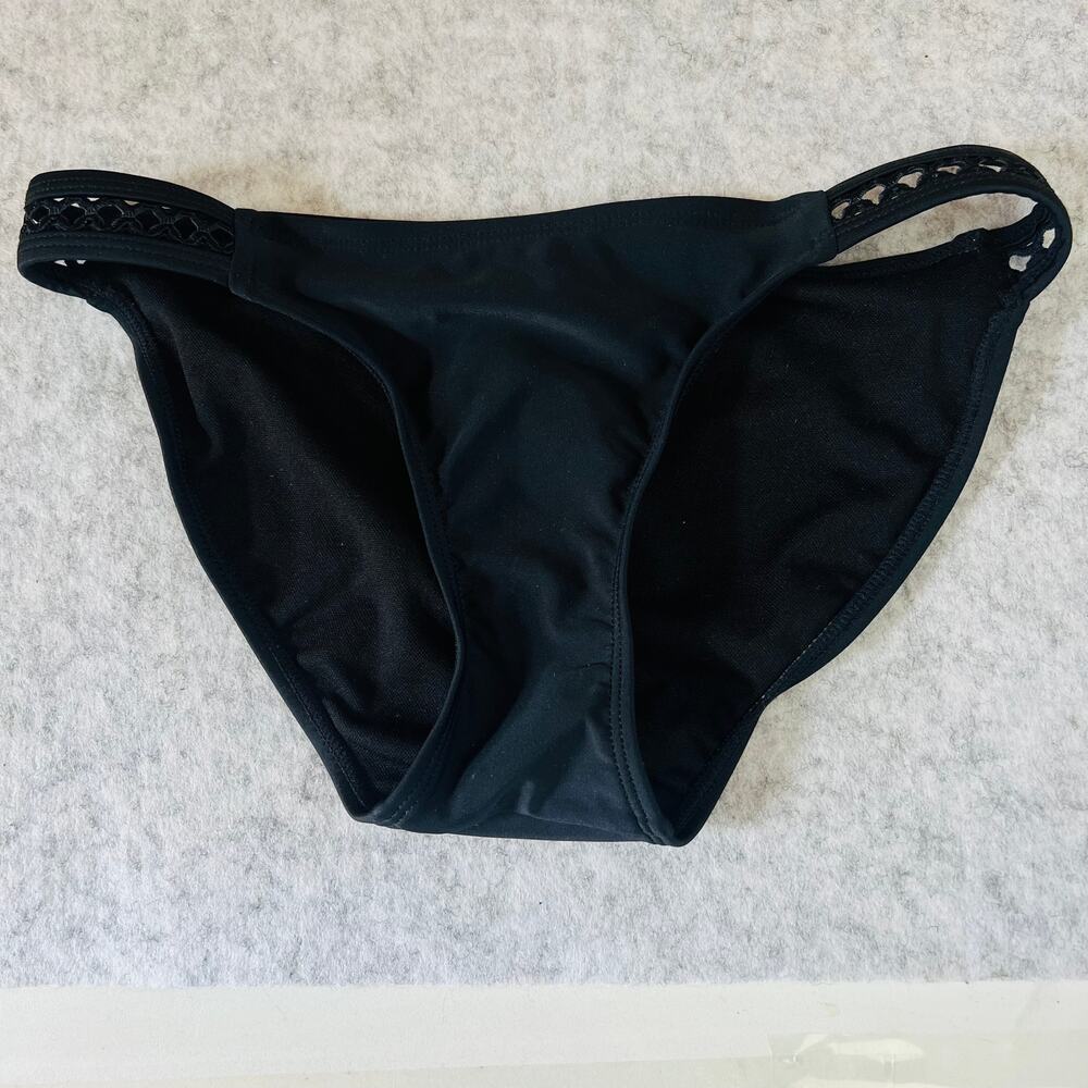 XHILARATION NWOT Bikini Swim Bottoms Cutout Sides S Beach Pool Vacation